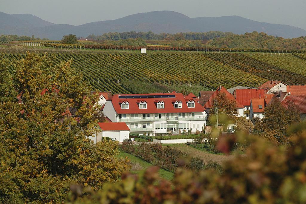 Landhotel Hauer Pleisweiler-Oberhofen Eksteriør billede